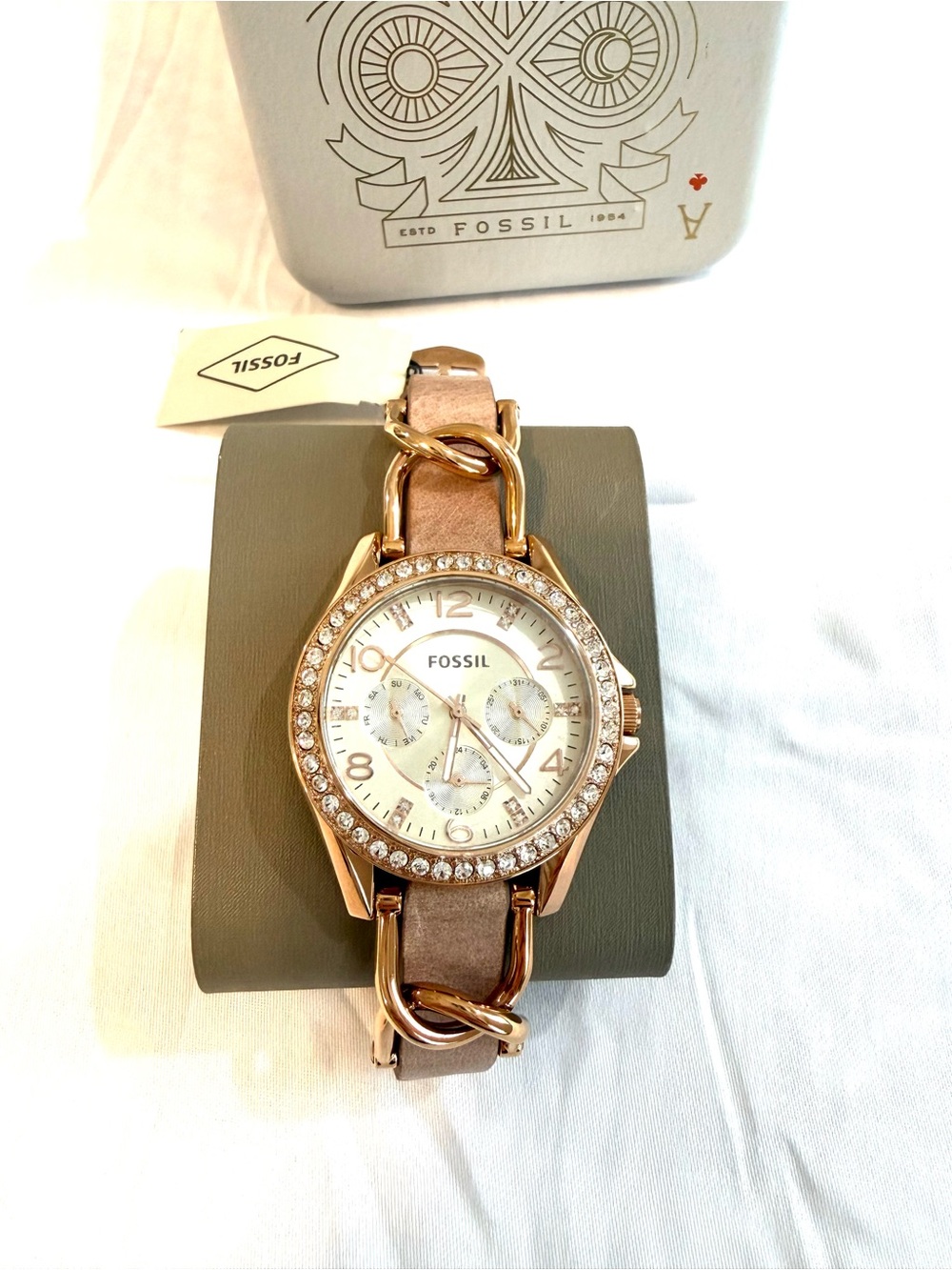 Fossil Riley Women’s Quartz Crystal 38mm Rose Gold Tone ES3466 Leather Watch